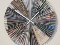La Casa de Crafts Accordion Magazine Clock